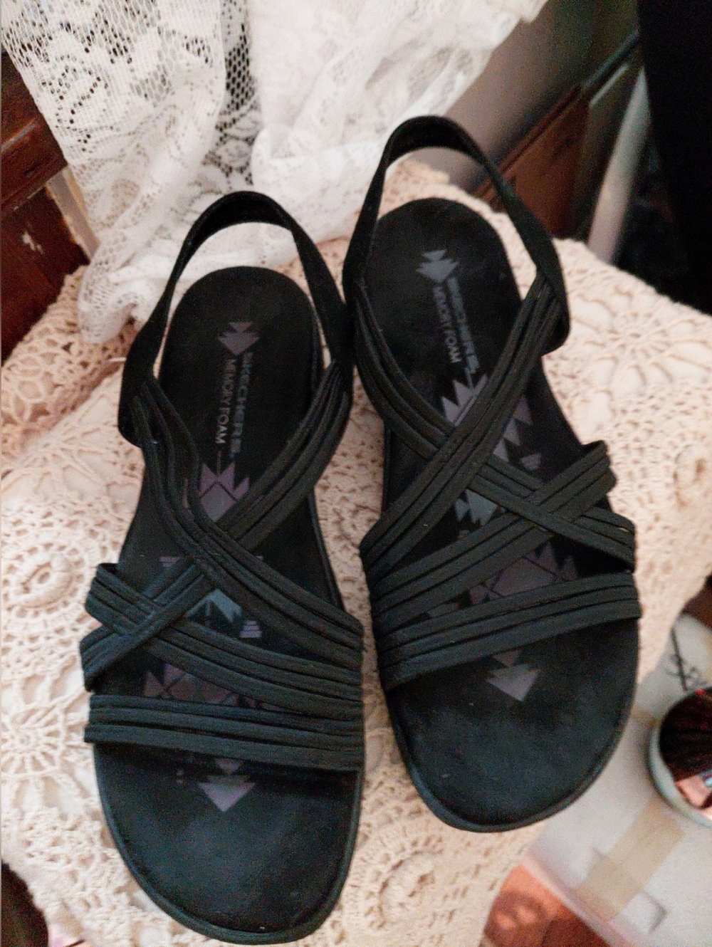 Skechers Memory Foam Black Women's Strappy Comfort Sandals EC